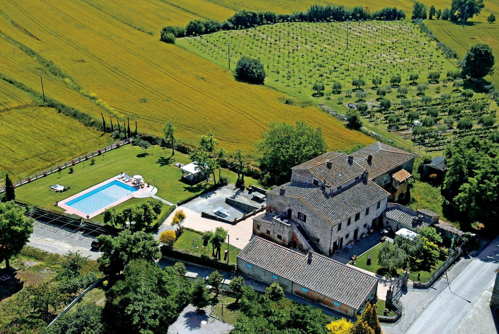 Fattoria Le Giare Agriturismo Villa Cortona Exterior photo